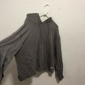 Grey h and m sweatshirt